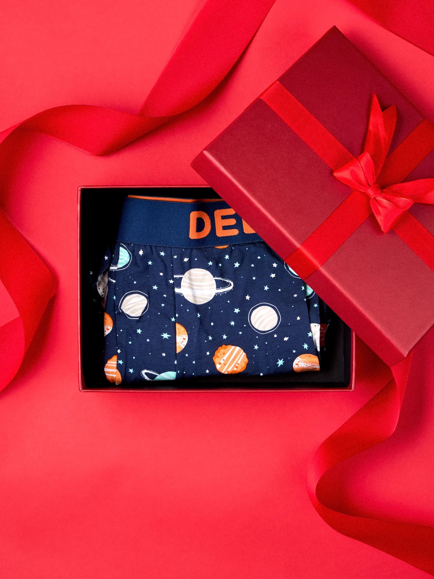 mens-trunks-cosmos-1-07/07ebfdaf12cee8de1c079245d23a50abee2793eb