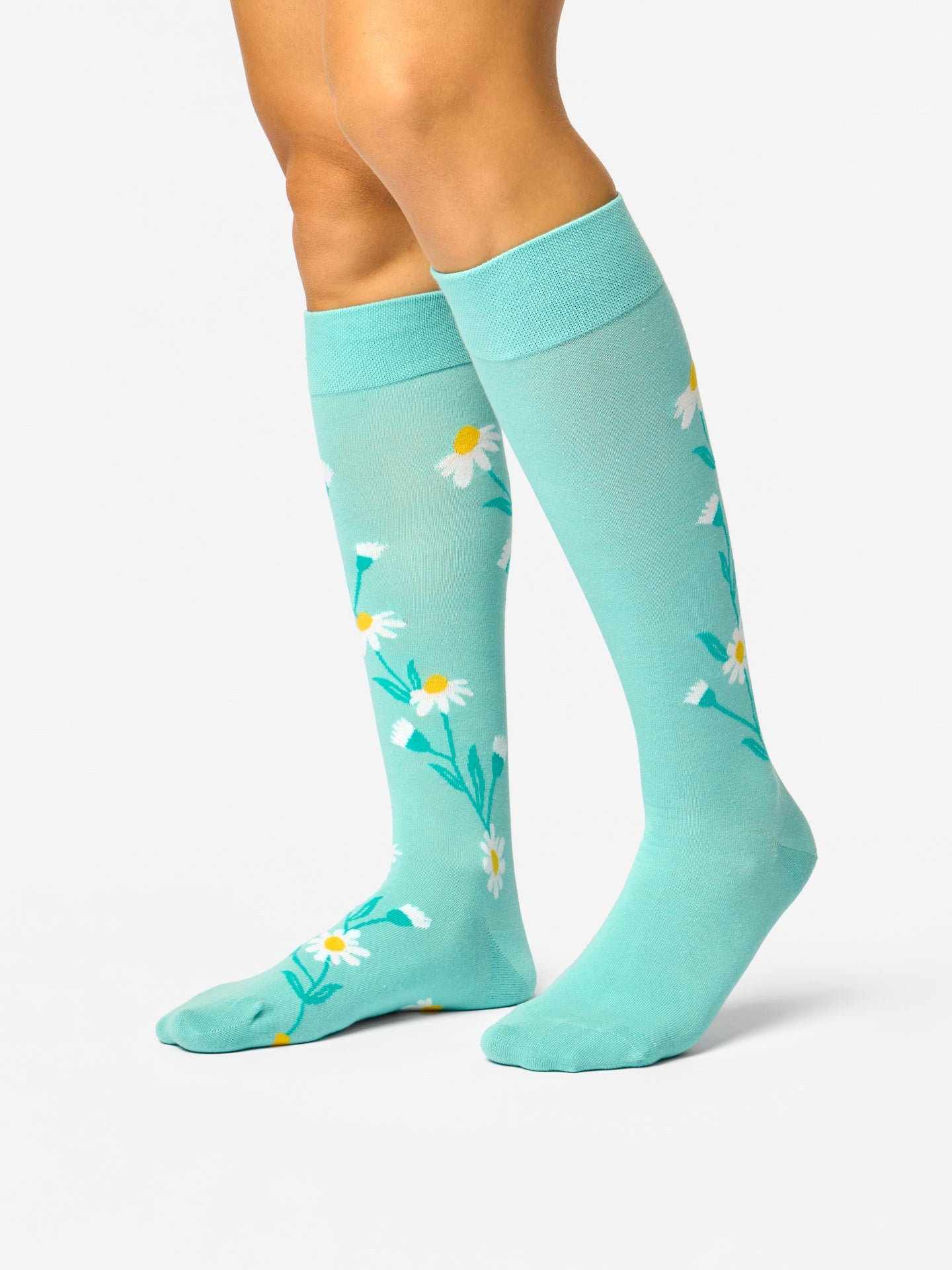 knee-high-socks-turquoise-chamomile-f3/f36712c31aee934a9d937b611a45f5decafa7591