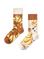 Lustige Socken Croissant und Kaffee