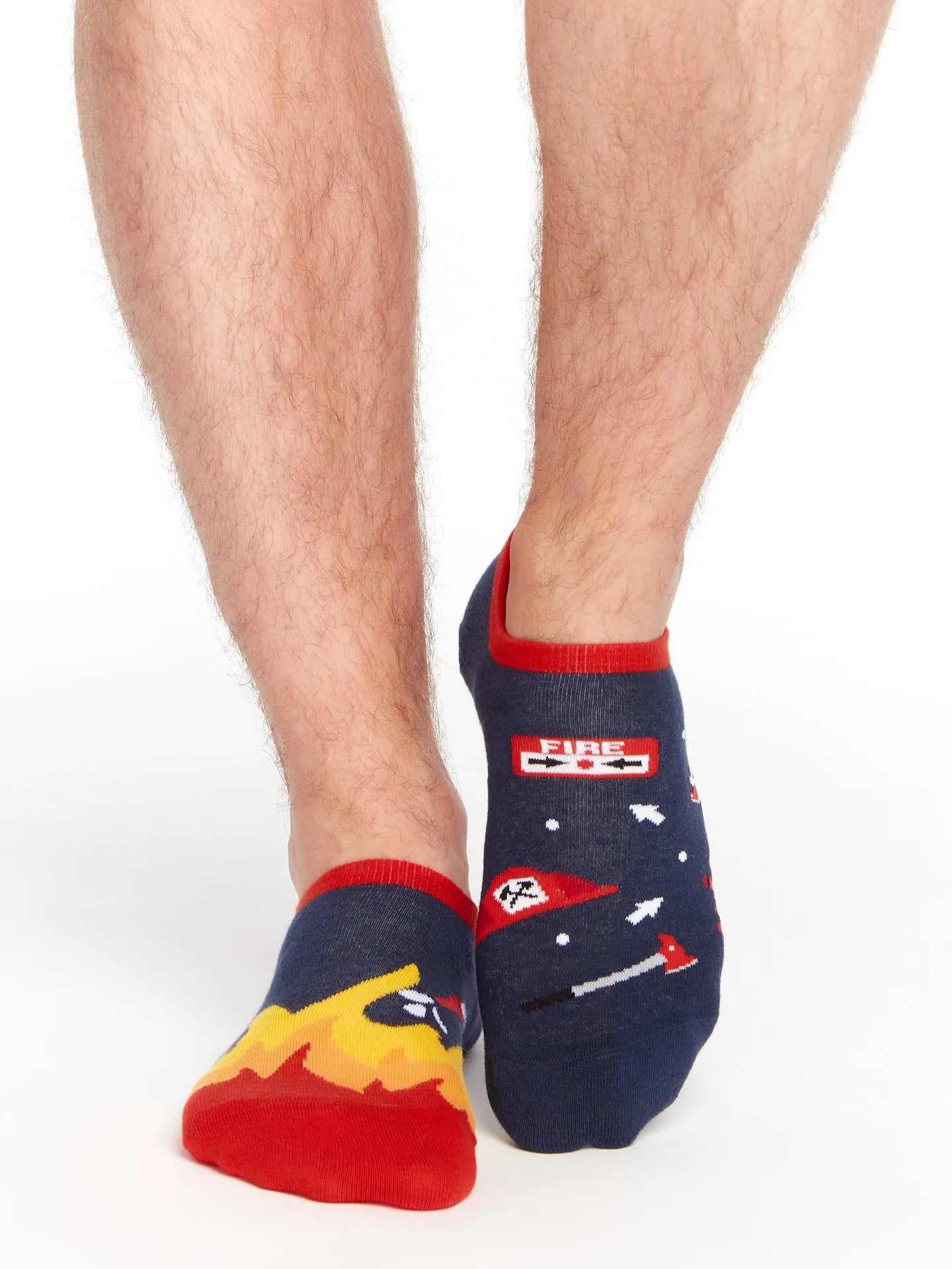 sneaker-socks-firefighter-06/06412f8f81d781b83d8628511e674f73a6b58626