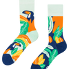 Lustige Socken Tukan und Blätter