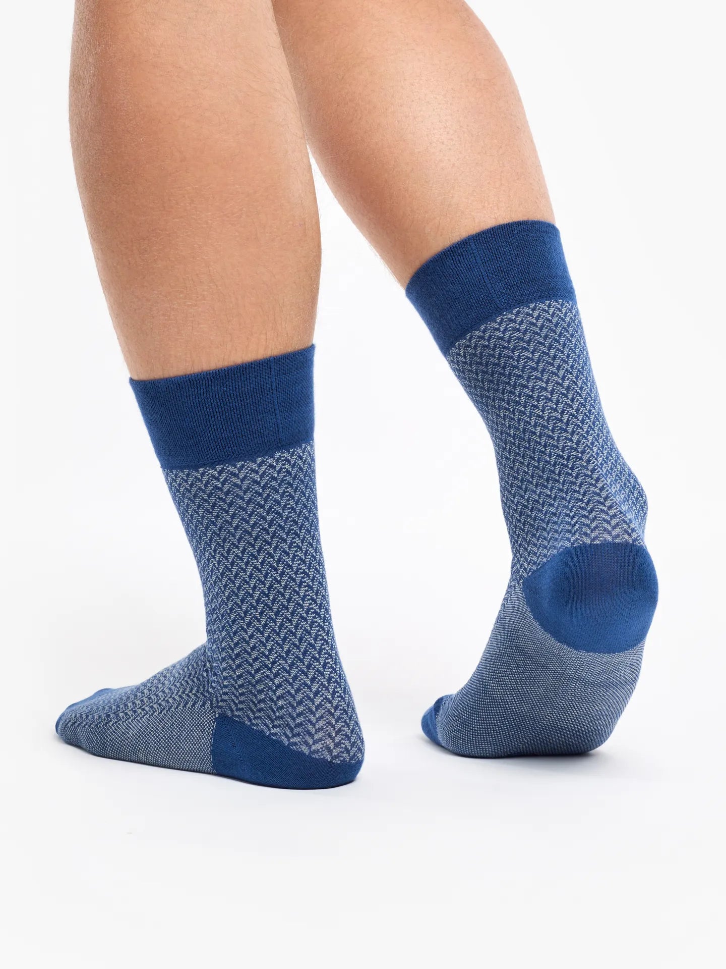 blue-grey-jacquard-socks-e9/e979238a7ea66346fe79cd06a63aad0a7e705768