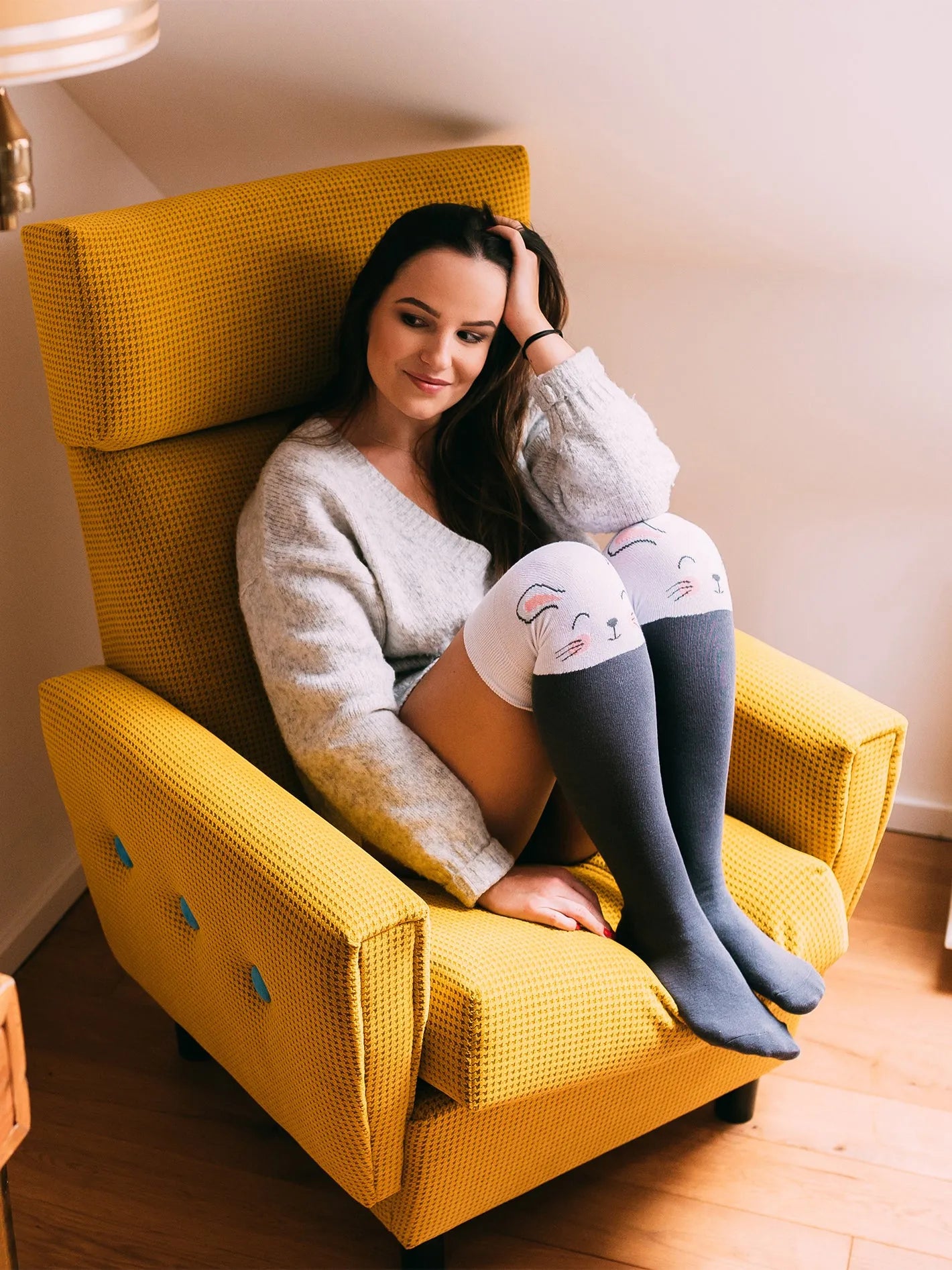 over-the-knee-socks-bunny-61/6131271d8a962fac1685632f13be1edd7043da34