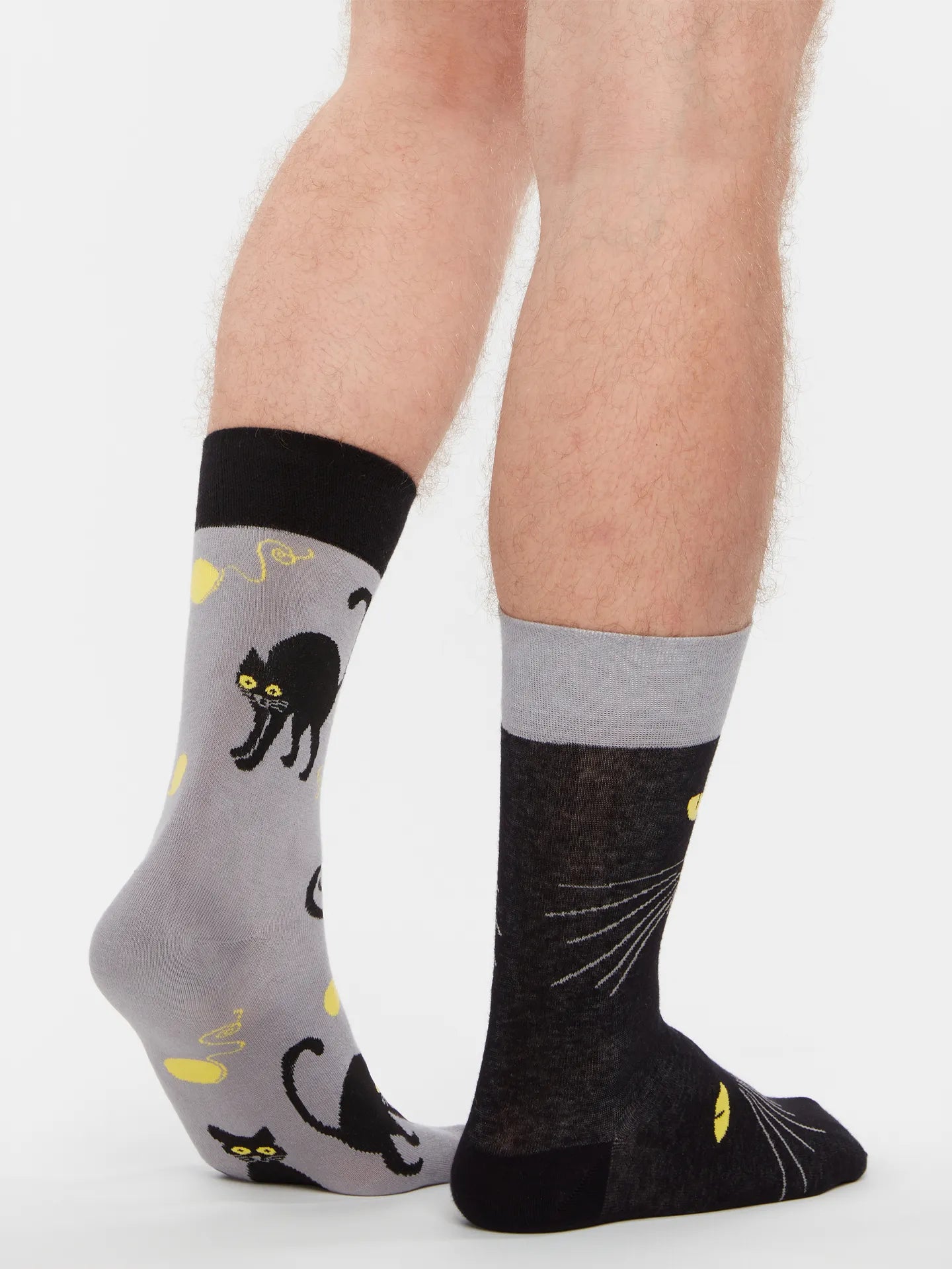 regular-socks-cat-eyes-8f/8f8651beb5338df2a4e57d0076f649ce02d680a6