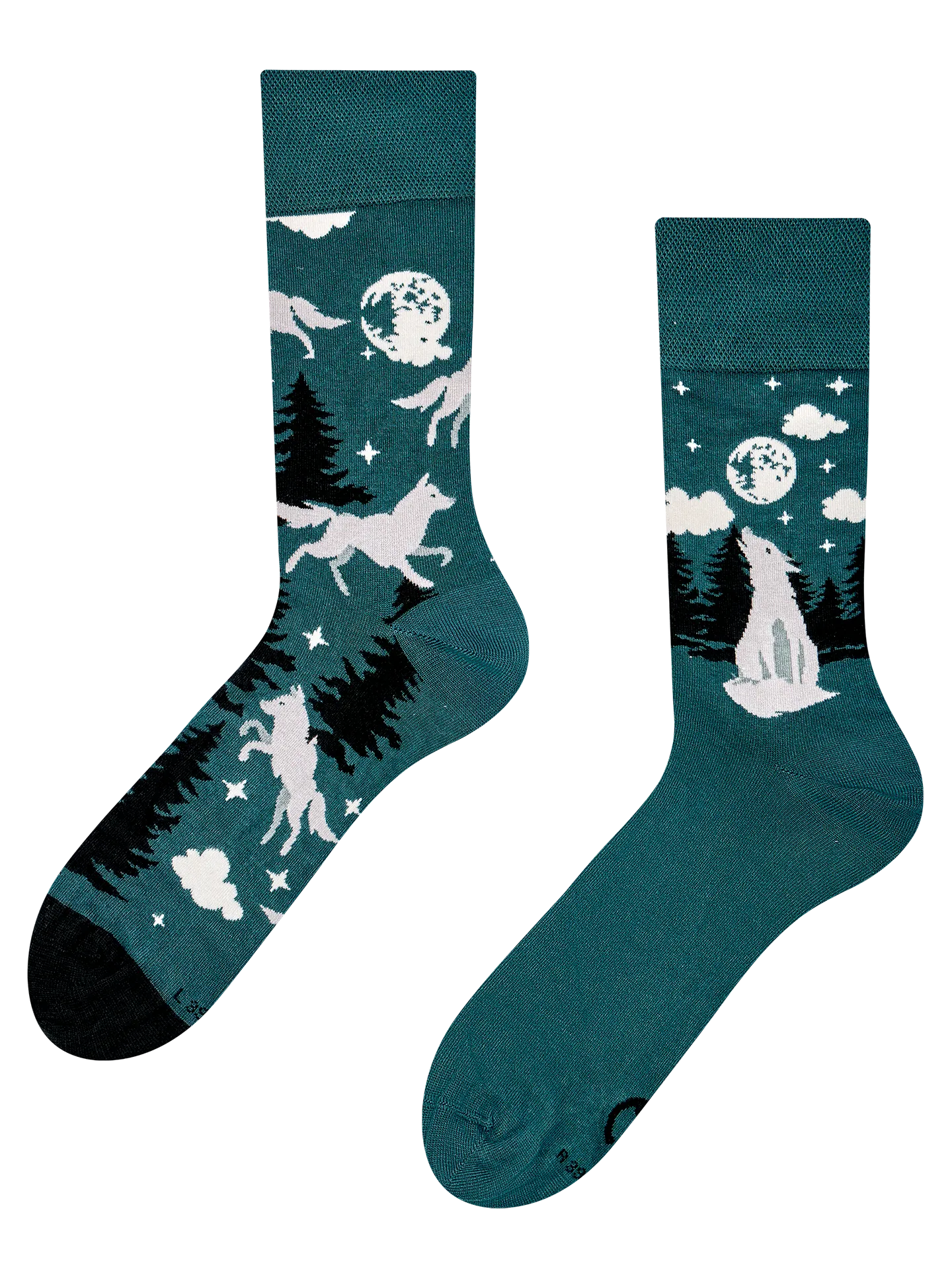 bamboo-regular-socks-wolf-moon-e6/e60f714c1deda22a2c03abe48b3ec7b26f443b08