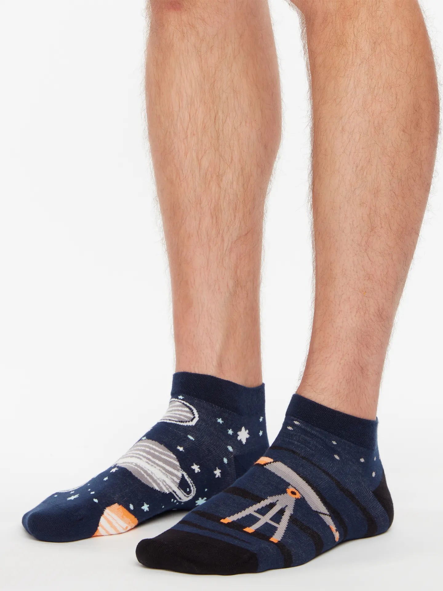 ankle-socks-cosmos-02-38/38749921bfb5a508de8631dbe5cf460fce65697e