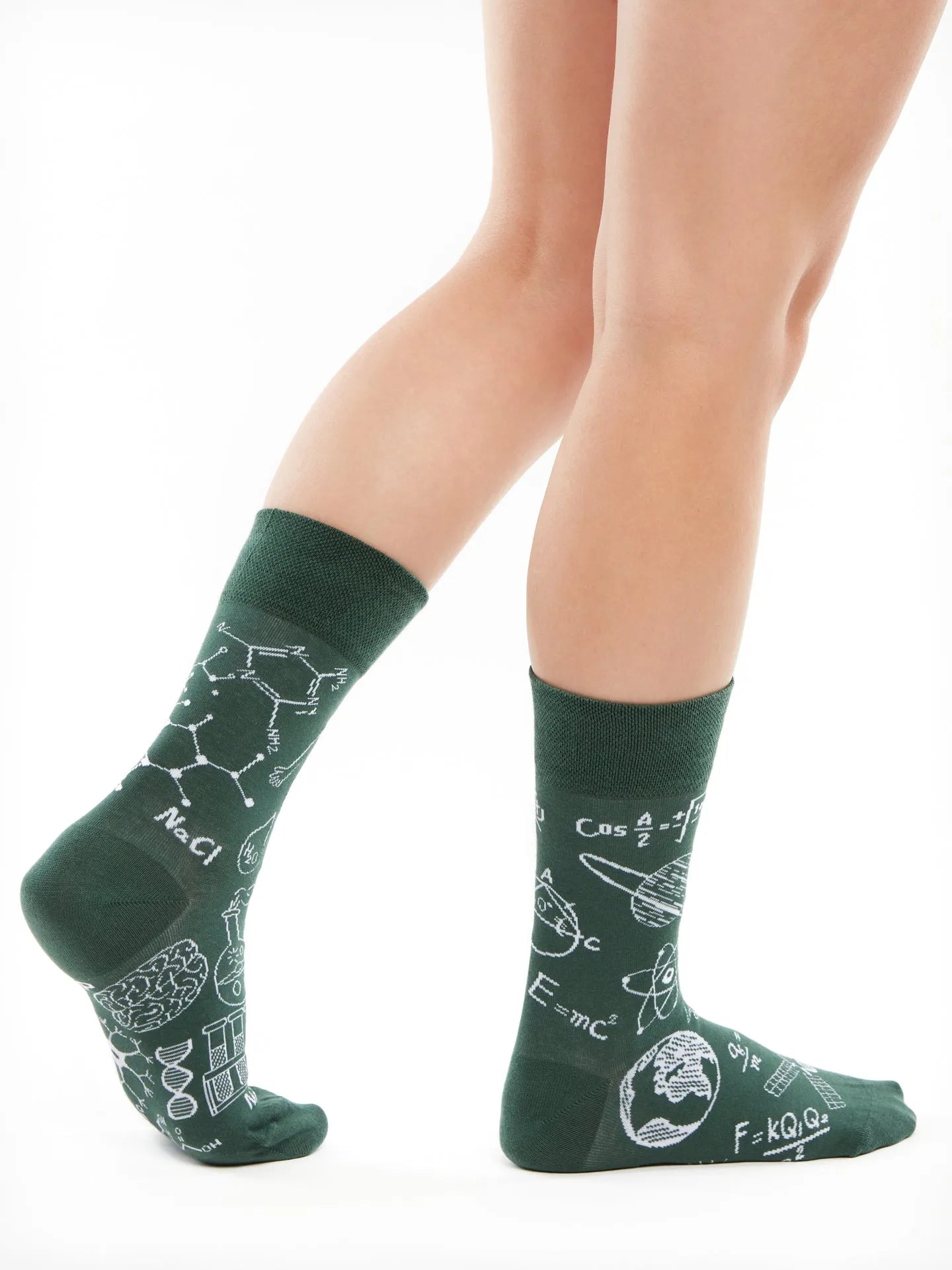 regular-socks-physics-vs-chemistry-02-39/39f9490b8f1ef5835bc7d888b0e7e3bf49ab2225