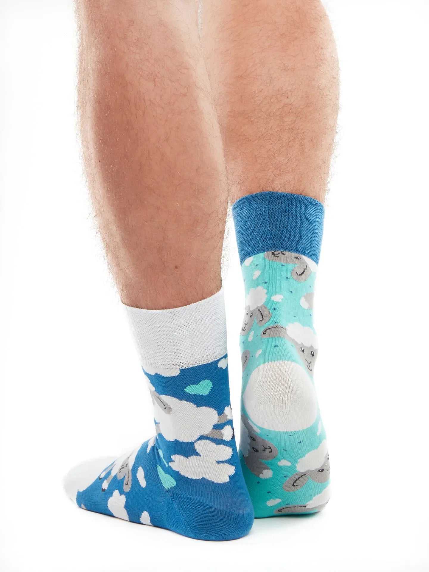 regular-socks-sheep-clouds-13/131426faa7770441b75d4d91842a7a9dc552b76a