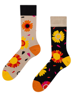 Lustige Socken Liebt mich, liebt mich nicht