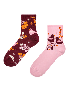 Lustige Crewsocken Vögel und Beeren