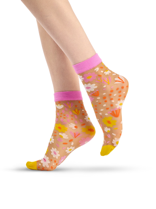 nylon-socks-flower-garden-f6/f6e61797d0fe02ea85010f43b6226aa07aab992e