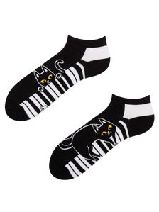 Lustige Knöchelsocken Piano-Katze