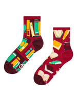 Lustige Crewsocken Ein offenes Buch