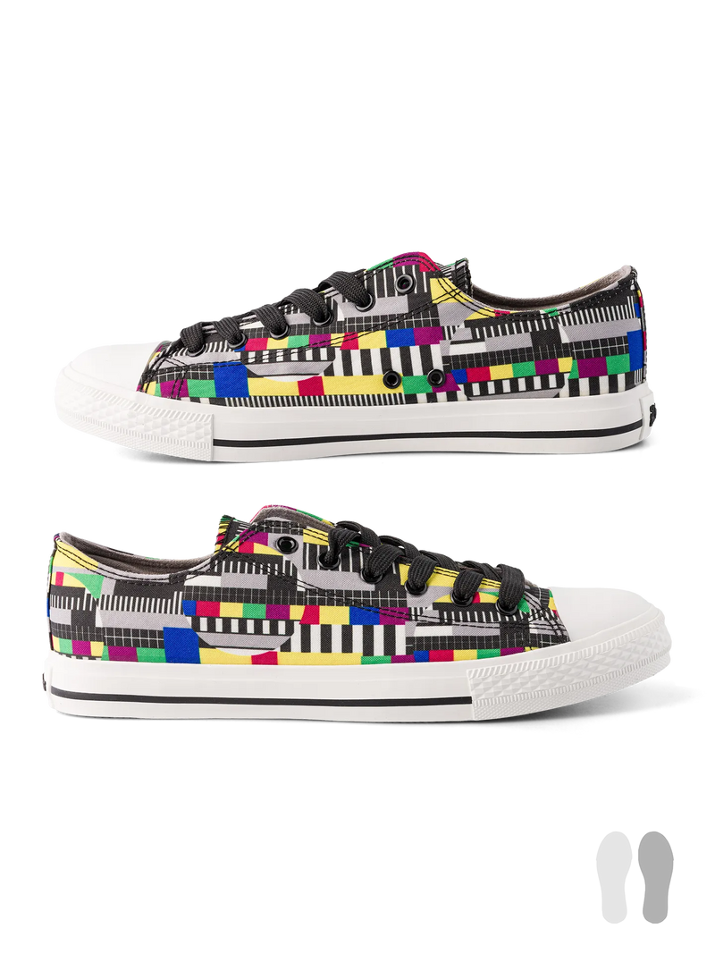 canvas-shoes-test-card-4d/4d826f0dc854b957ac7ea8c4b562863084731f4e