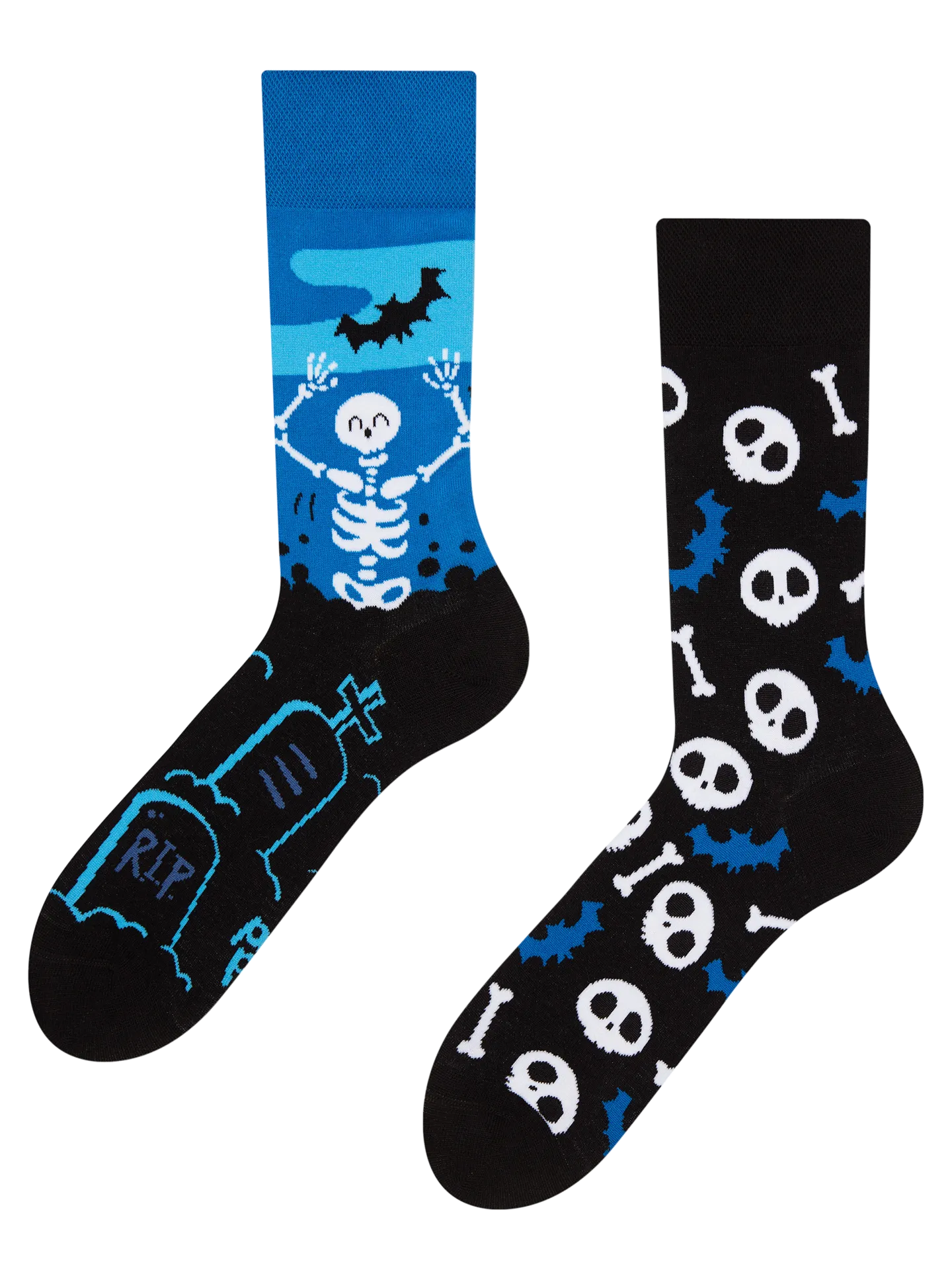 regular-socks-skeletons-58/58bba432785f07d22fc902dd1ffb62a0ecc52f12