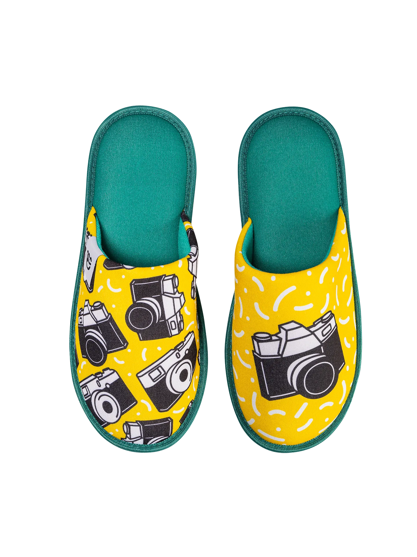 slippers-camera-bd/bdc9f96756ecfa494dd74cbd16f32b53d1efd63d