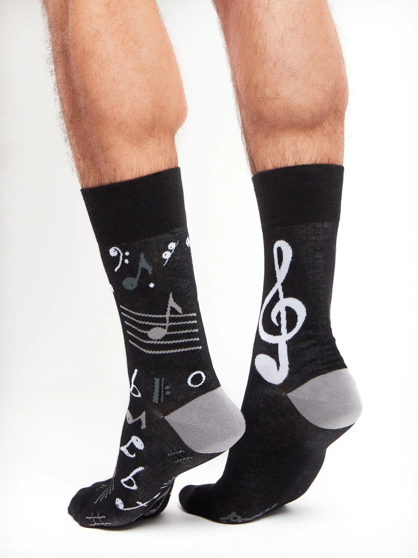 regular-socks-music-5c/5cf4cb1956431468bf1a3312dd30ccf2eff5f77c