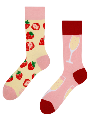Lustige Socken Champagner mit Erdbeeren