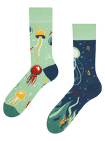 Lustige Socken Schwimmende Qualle