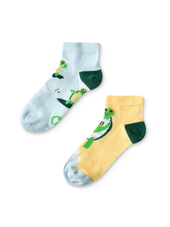Lustige Knöchelsocken für Kinder Die surfende Schildkröte