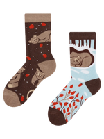 Lustige warme Socken für Kinder Bär im Winter