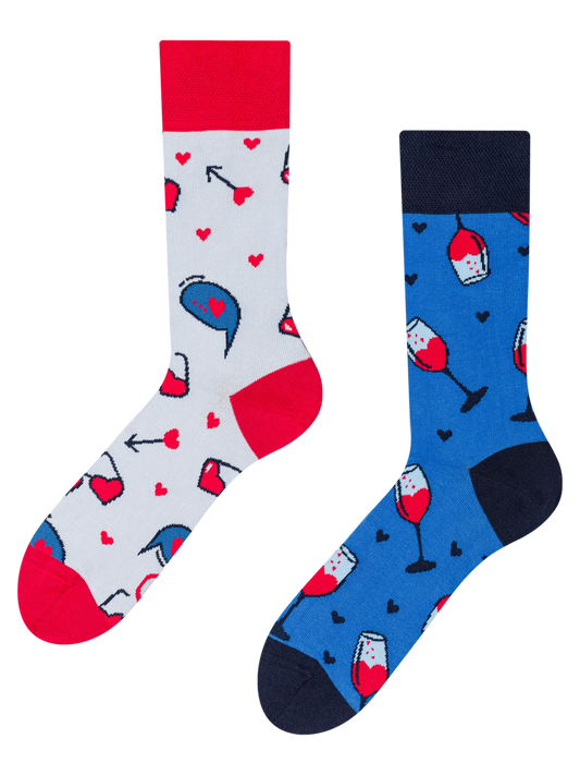 regular-socks-first-date-fd/fdc9c056f5efd2a6b36dee62bece2b9f0c485417