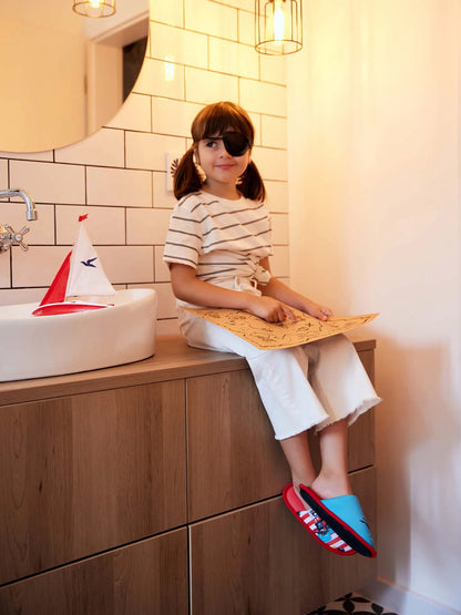 kids-slippers-pirate-84/84c4bdf5c017005b941cfabc998008f82284e4d7