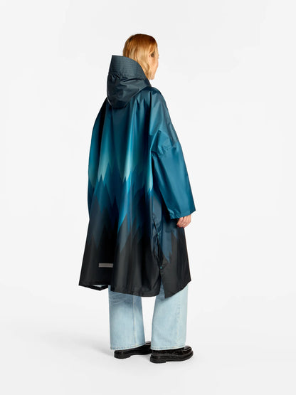 raincoat-dark-forest-8a/8a83eba509e069d86c0cb63d79f836926a4af120