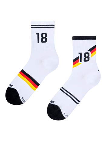Gerippte Mid-Calf-Socken Deutsche Fußballlegende