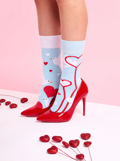 regular-socks-white-doves-a9/a915fe90ce902c8b8838508ff308294430f96d4e