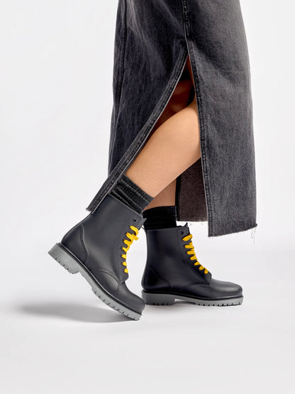 black-grey-womens-rain-boots-a8/a8a57cdae2b9351355463ca5589c14ffa483c5bd