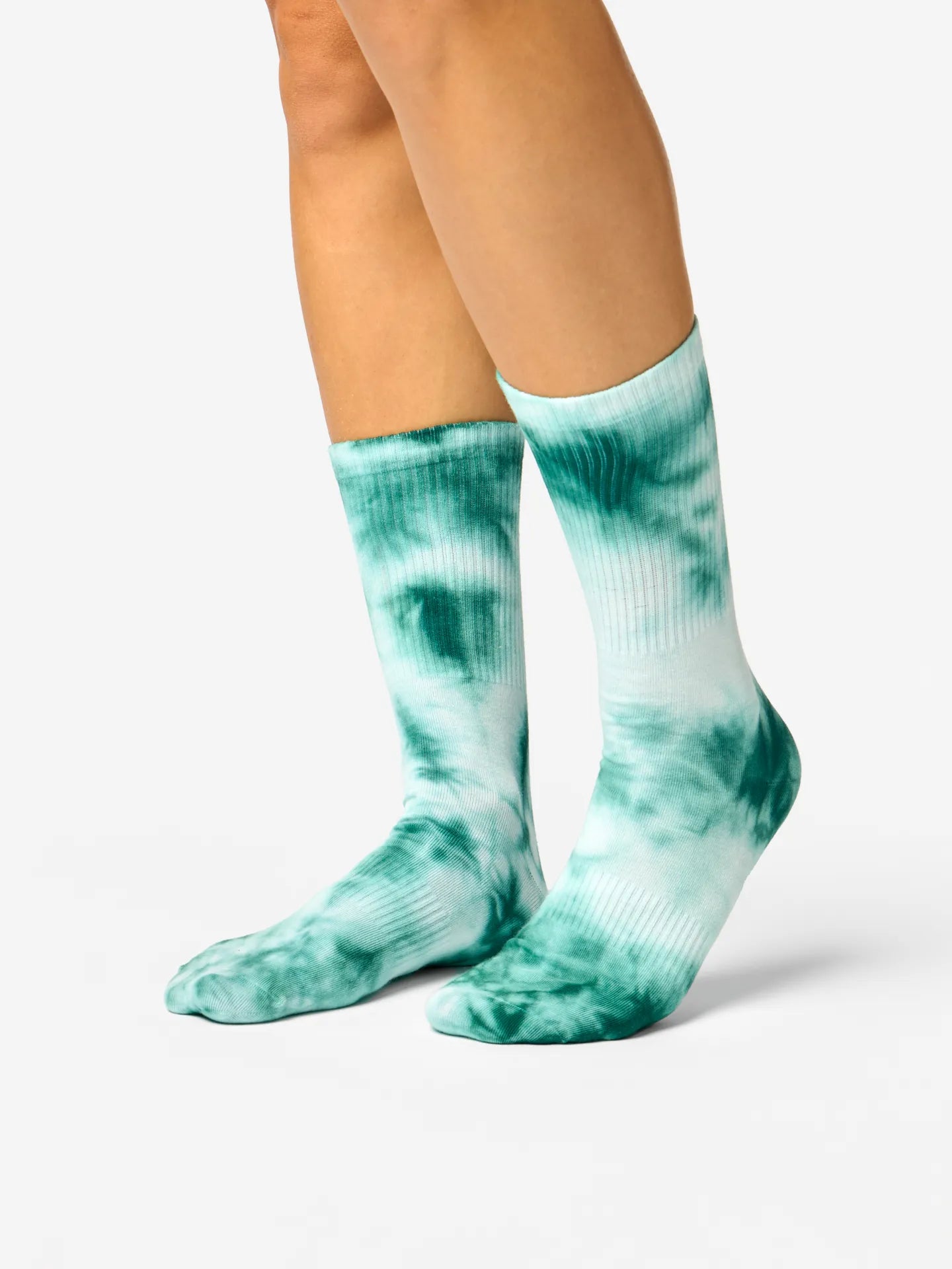 emerald-tie-dyed-regular-socks-af/af176324112ca8824a78461dfdc0538652ee0c89
