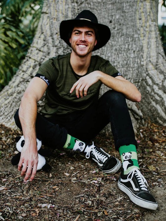 regular-socks-panda-stripes-02-69/691330ffcdbef3bda03bfce2ee9cc94a440e39ea