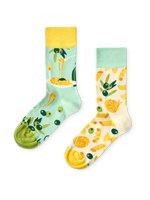 regular-socks-italian-dinner-02-5f/5f390264f18008cb02576f9b4dbac8e183363feb