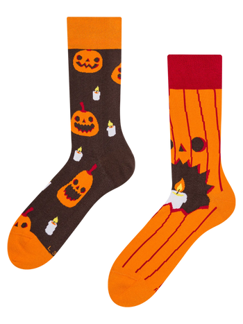 Lustige Socken Kürbis und Kerzen