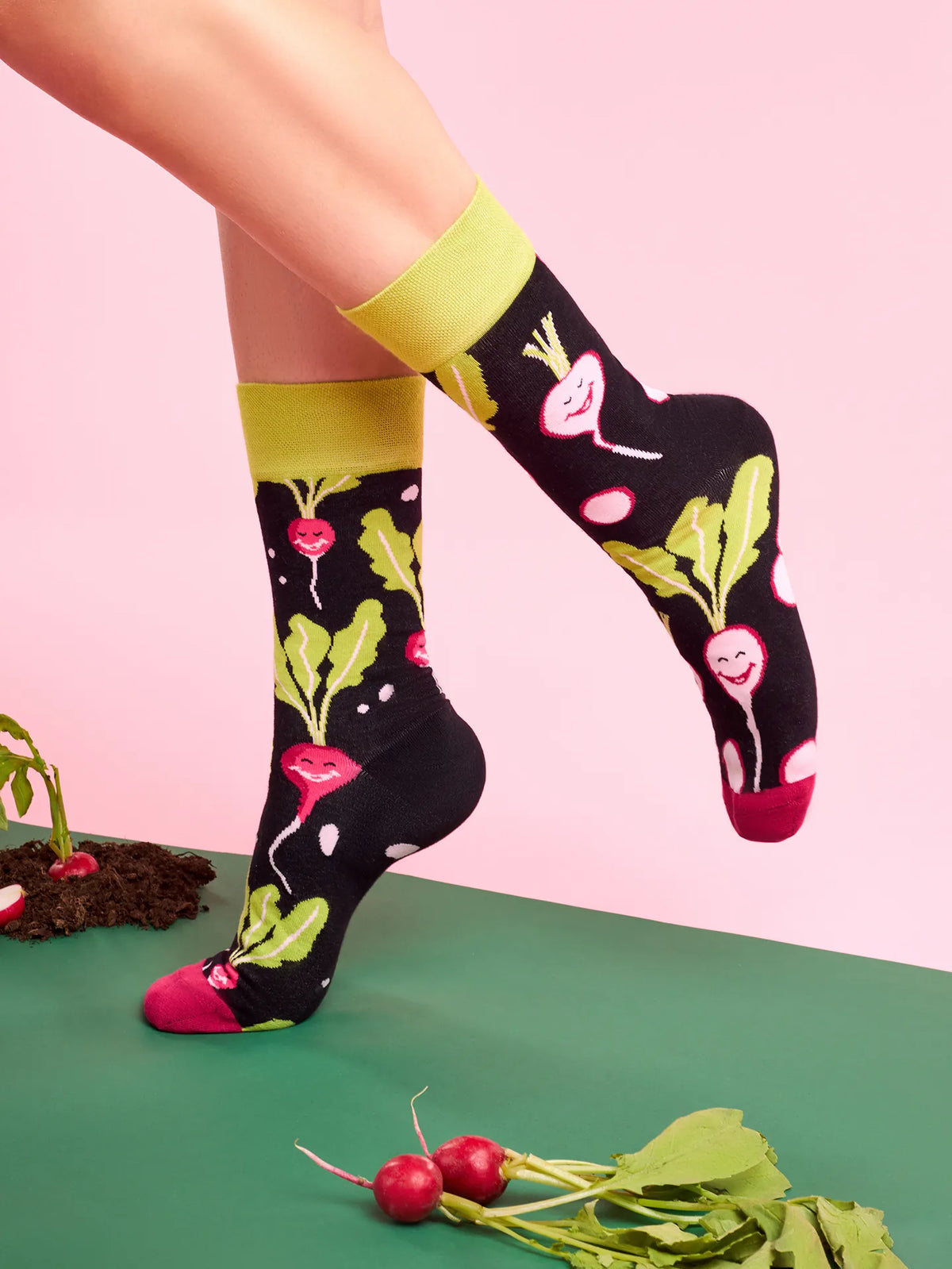 Radish Socks Lustige Socken Fröhliches Radieschen – Dedoles