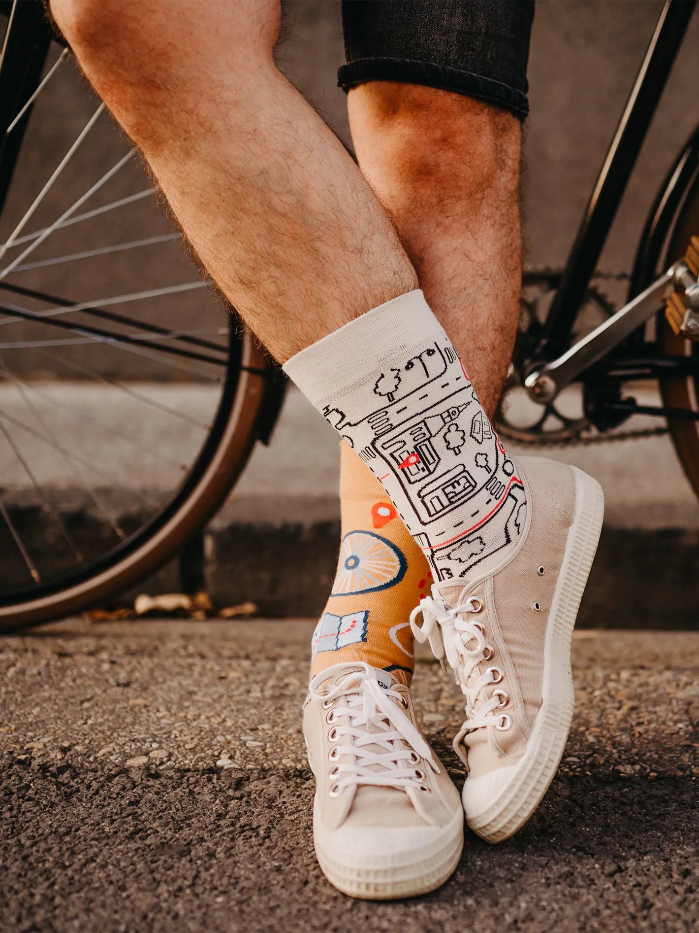 regular-socks-city-bike-d2/d22e07296a37a8b8889dc609a46179824e51b0a4