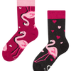 Lustige Kindersocken Herzen und Flamingos