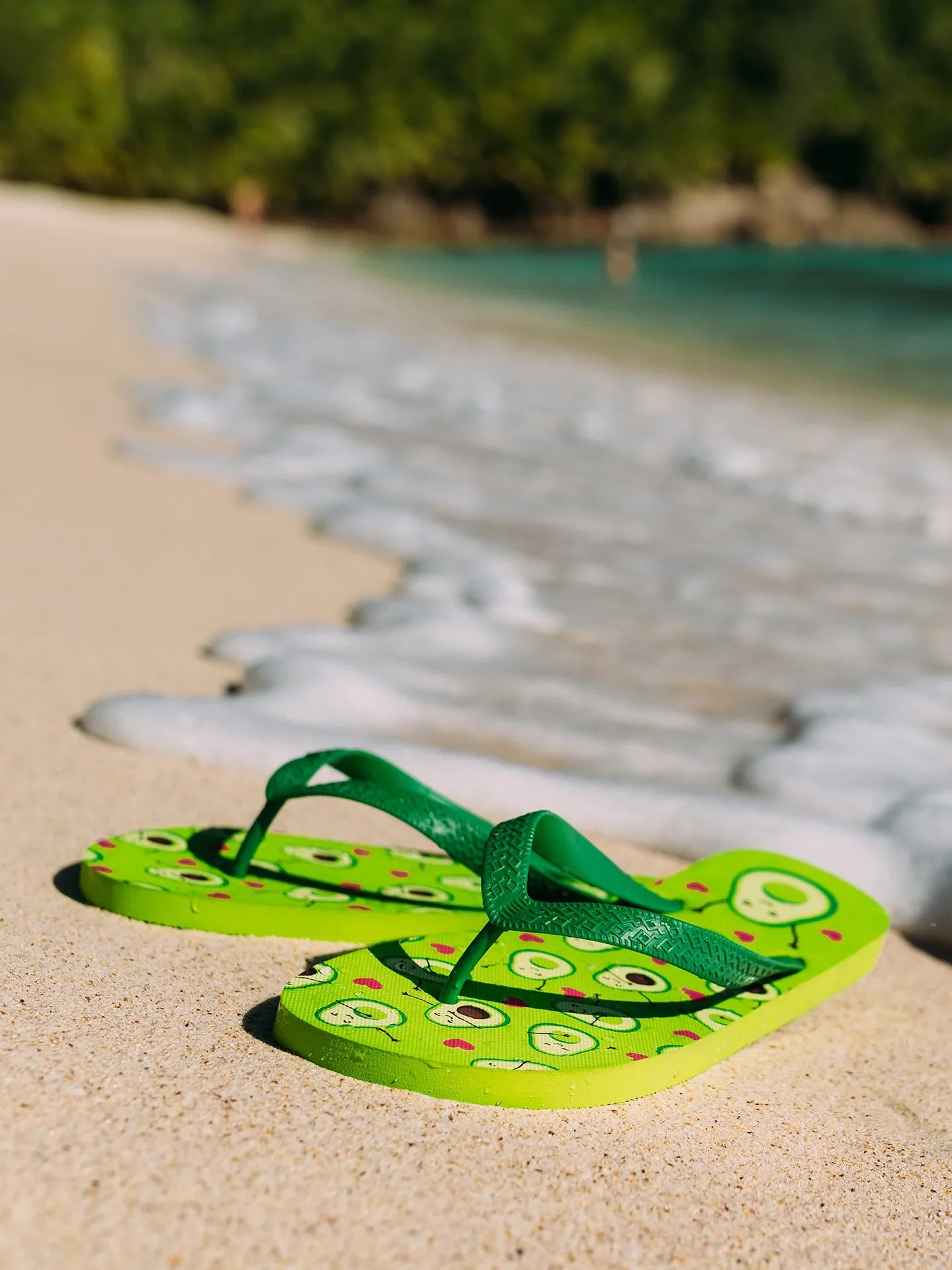 flip-flops-avocado-love-e1/e15d3cbba91ad32cd0500865ba147832714ae01c