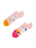 Lustige Sneakersocken Einhorn in den Wolken