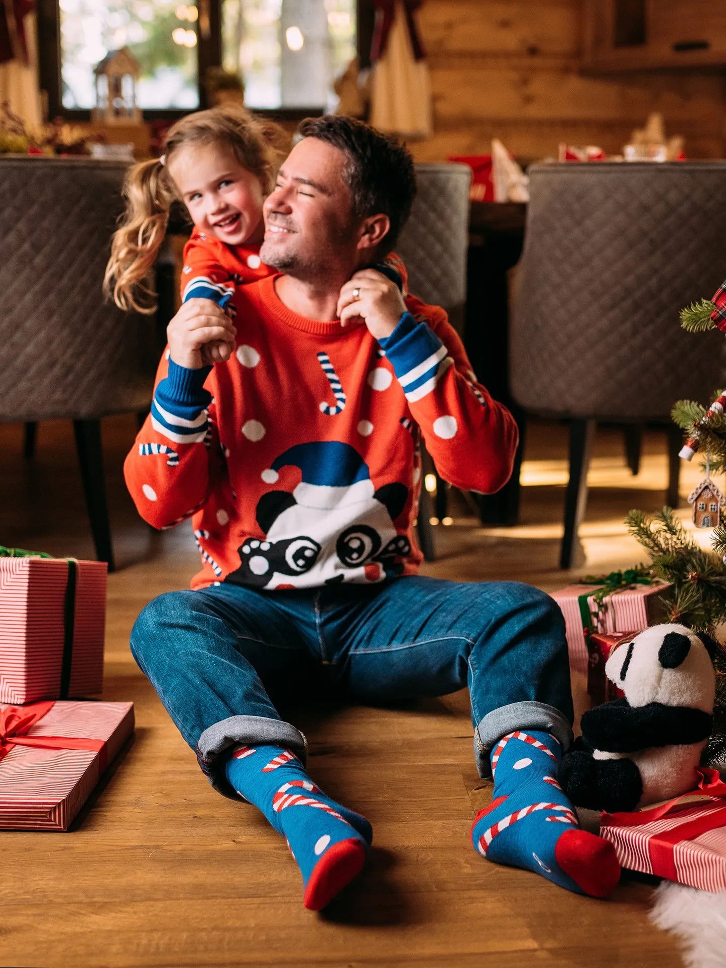 winter-sweater-playful-panda-f0/f0e2add60672044cc92c8c9950179397fb687050