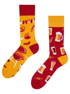 Lustige Socken Bier und Barbecue