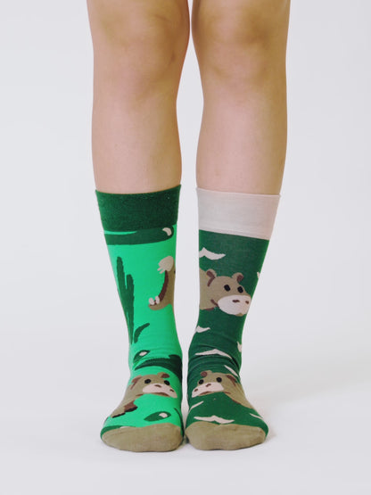 Lustige Socken Schwimmendes Nilpferd
