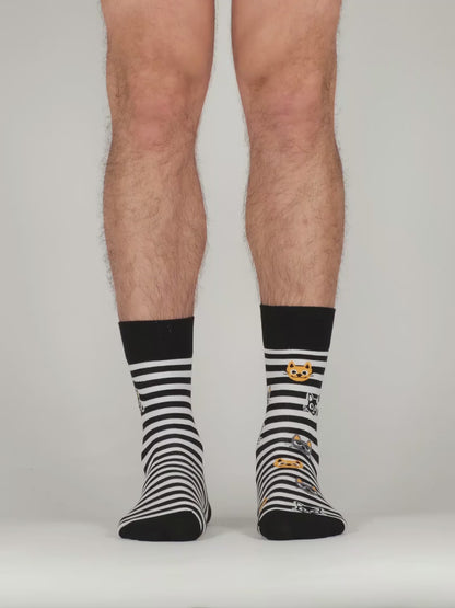 Lustige Socken Katzen und Streifen