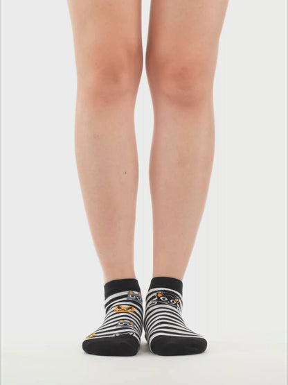 Lustige Knöchelsocken Katzen und Streifen